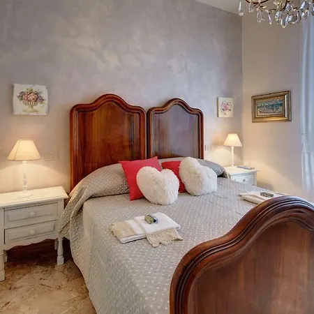 Bed & Breakfast Attico 147 Arezzo